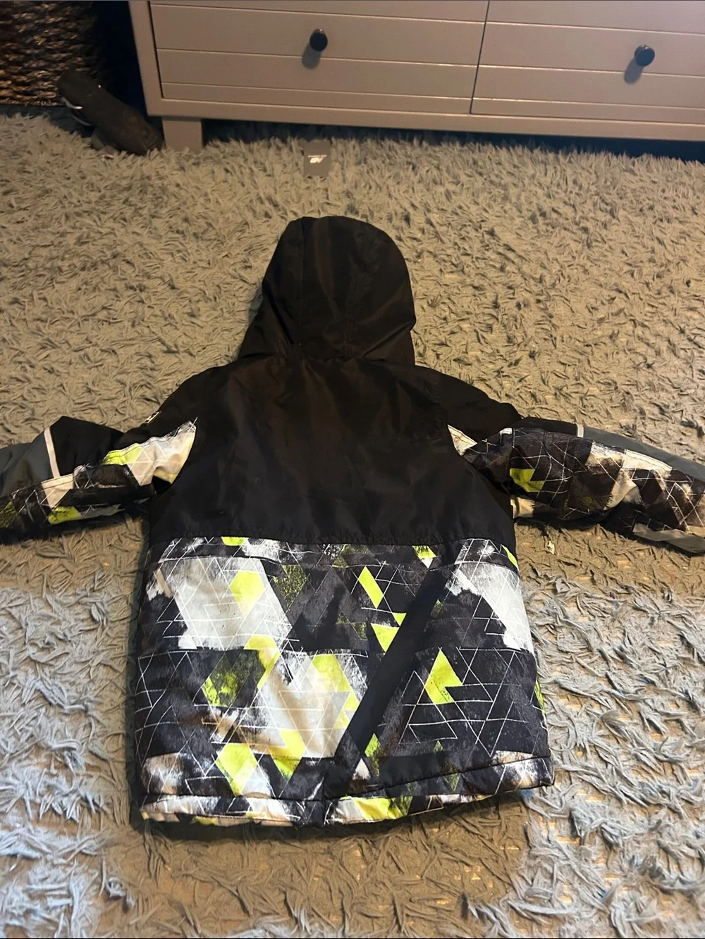 Spyder Kids Black and Neon Yellow Geometric Puffer Jacket